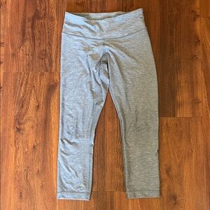 Gray/ blue Lululemon Leggings cropped